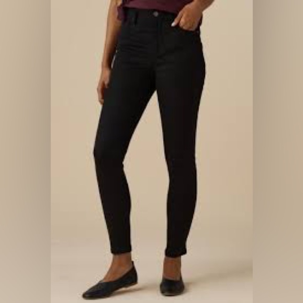 Black Vetta pants